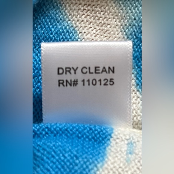 NWOT - HIVE Provincetown 100% Cashmere Tie-Dye Crew Neck Sweater -Blue/White - M - Picture 9 of 9